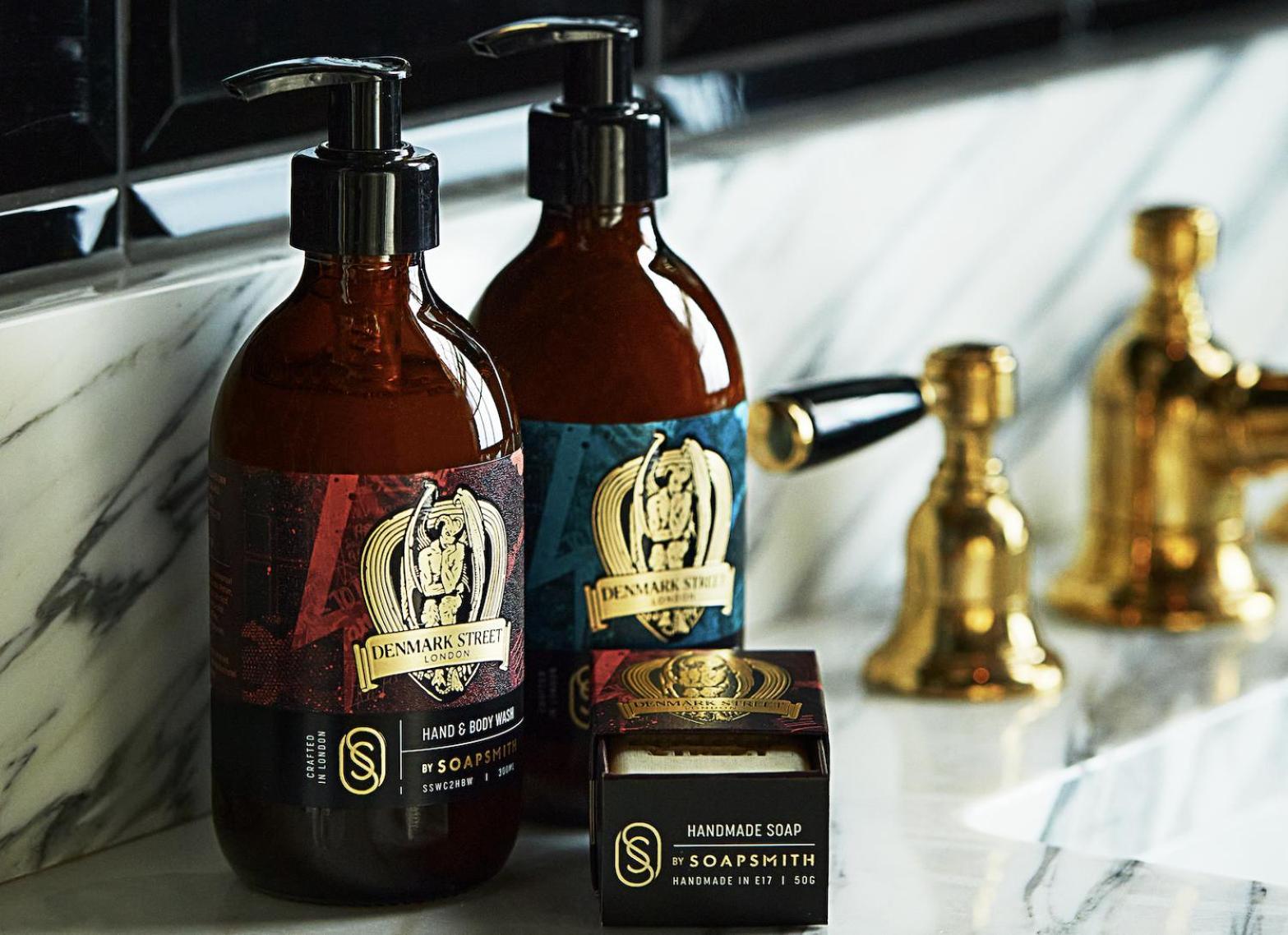 Chateau Denmark London Hotell Eksteriør bilde SoapSmith products